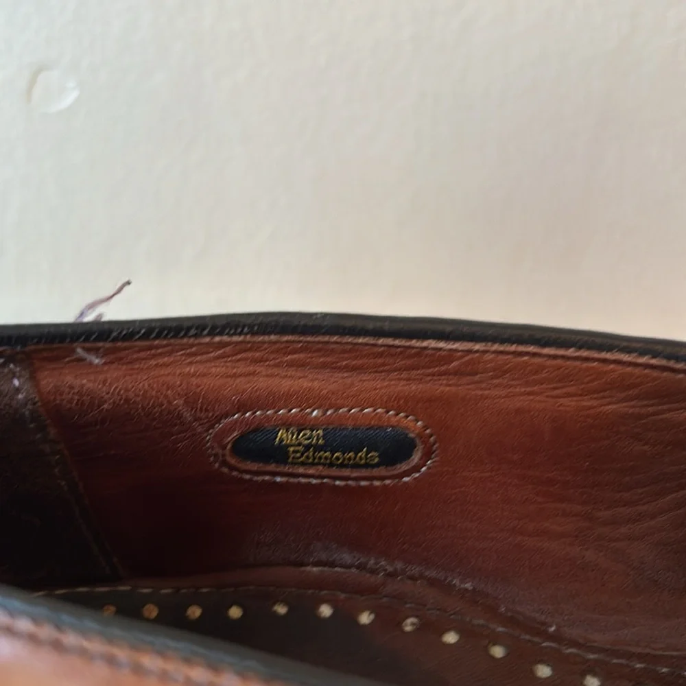 Allen Edmonds: “Westchester” Brown Slip On Penny Loafers Men’s 10.5